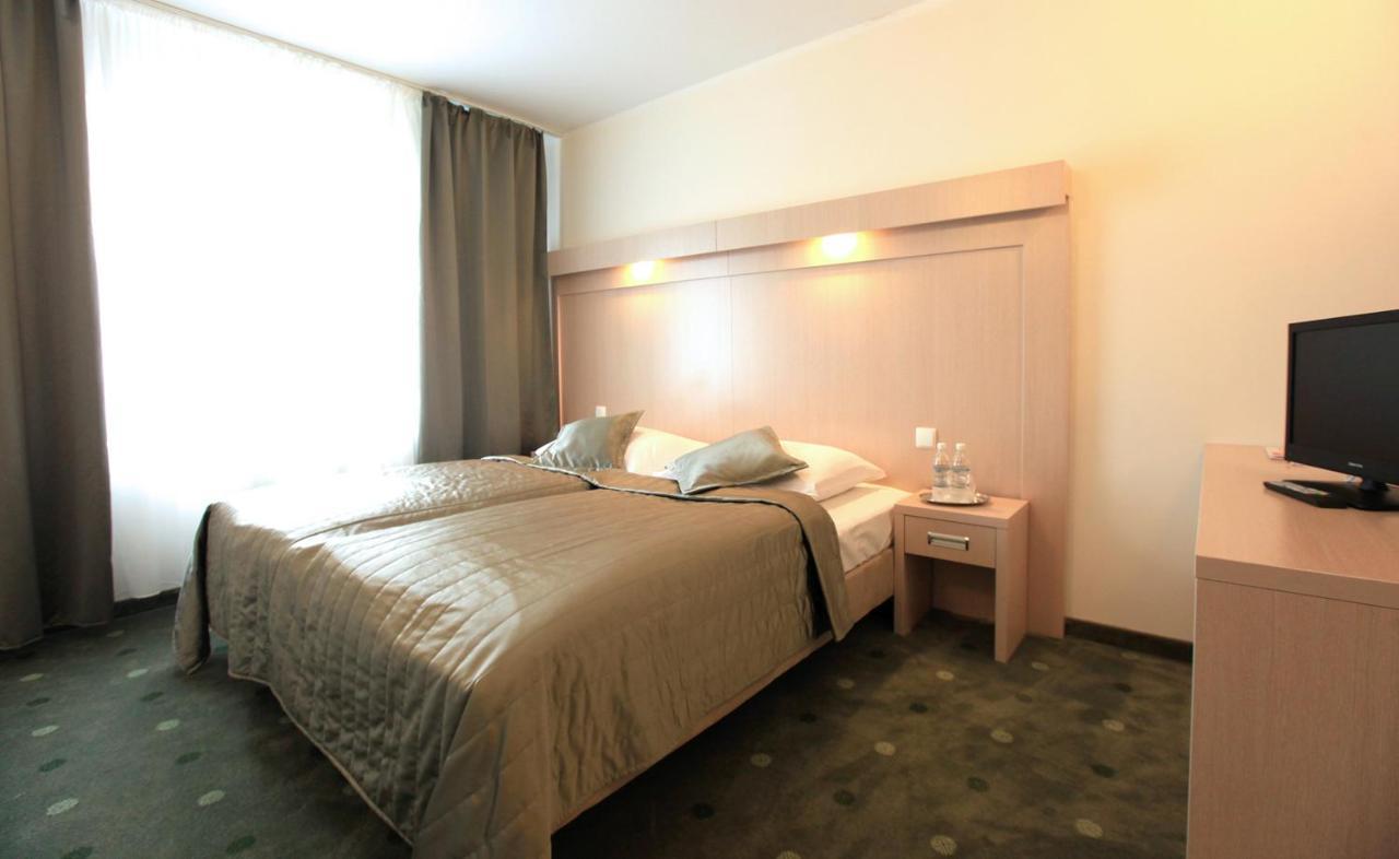Hotel Cieplice MEDI&SPA Jelenia Góra Exterior foto