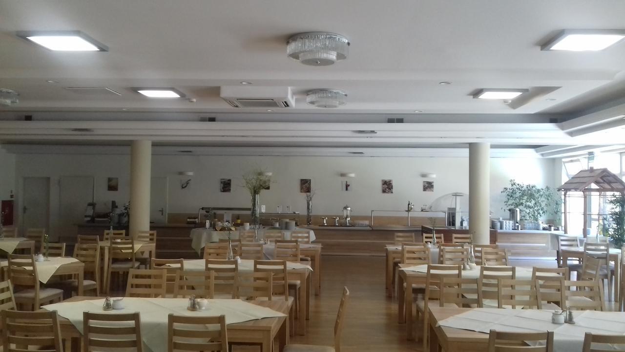 Hotel Cieplice MEDI&SPA Jelenia Góra Exterior foto